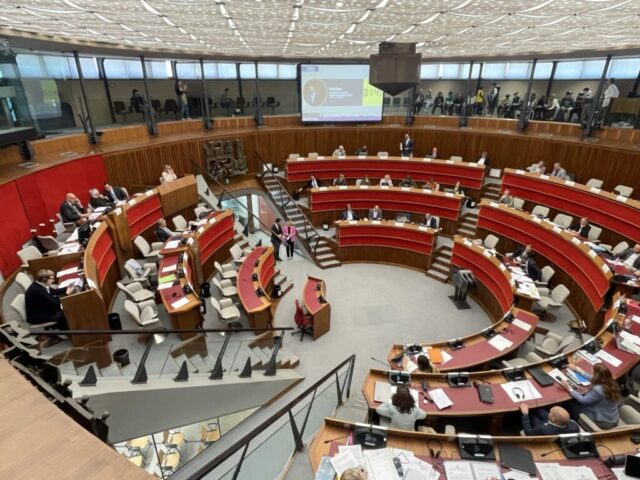 foto consiglio regionale 3